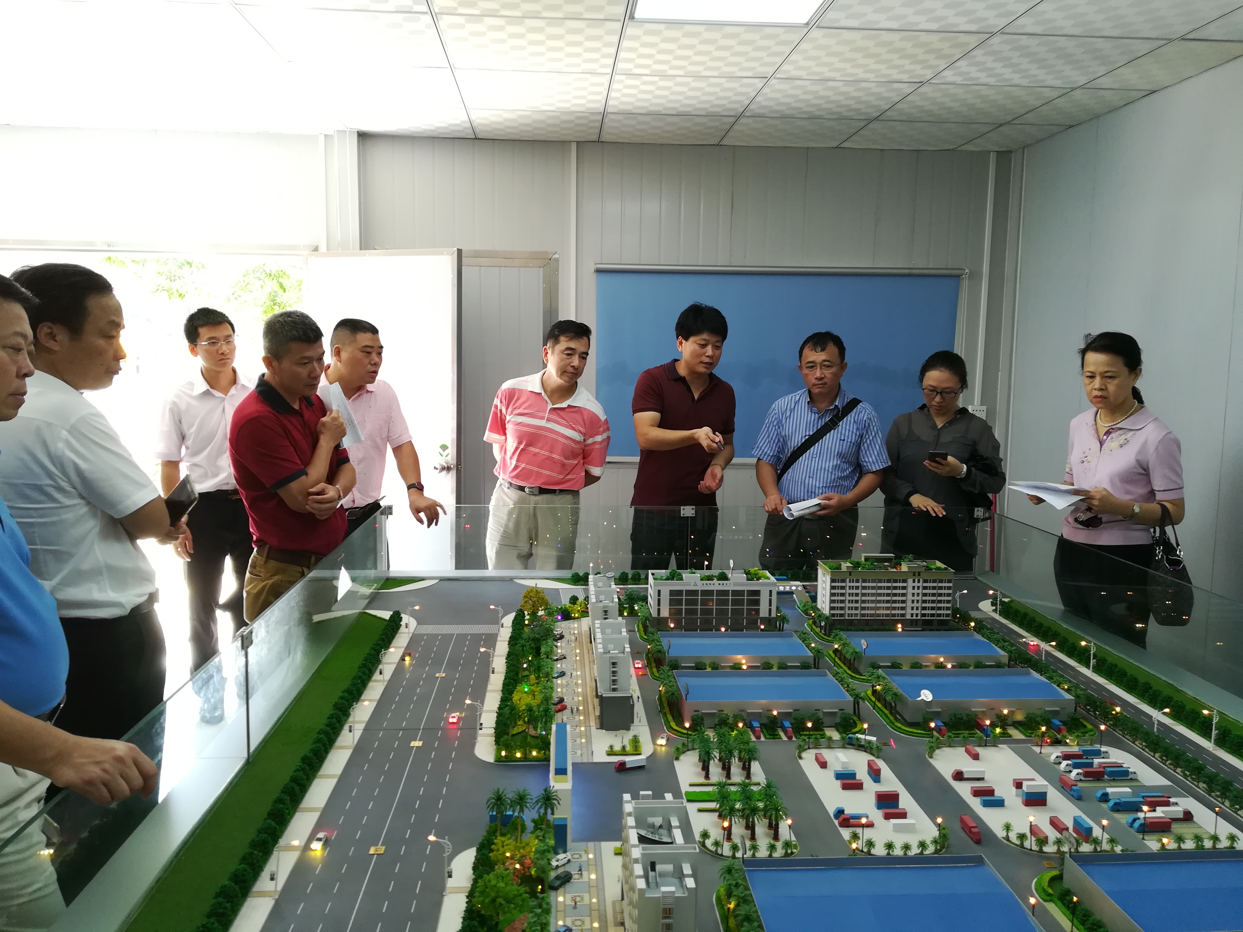 �����ֳ�